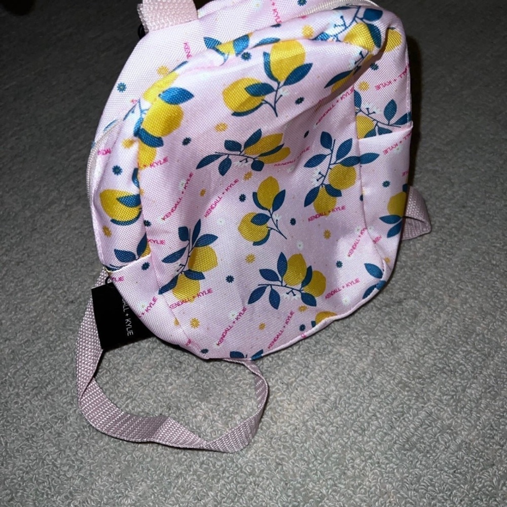 New Kendall & Kylie mini lightweight backpack lemons
